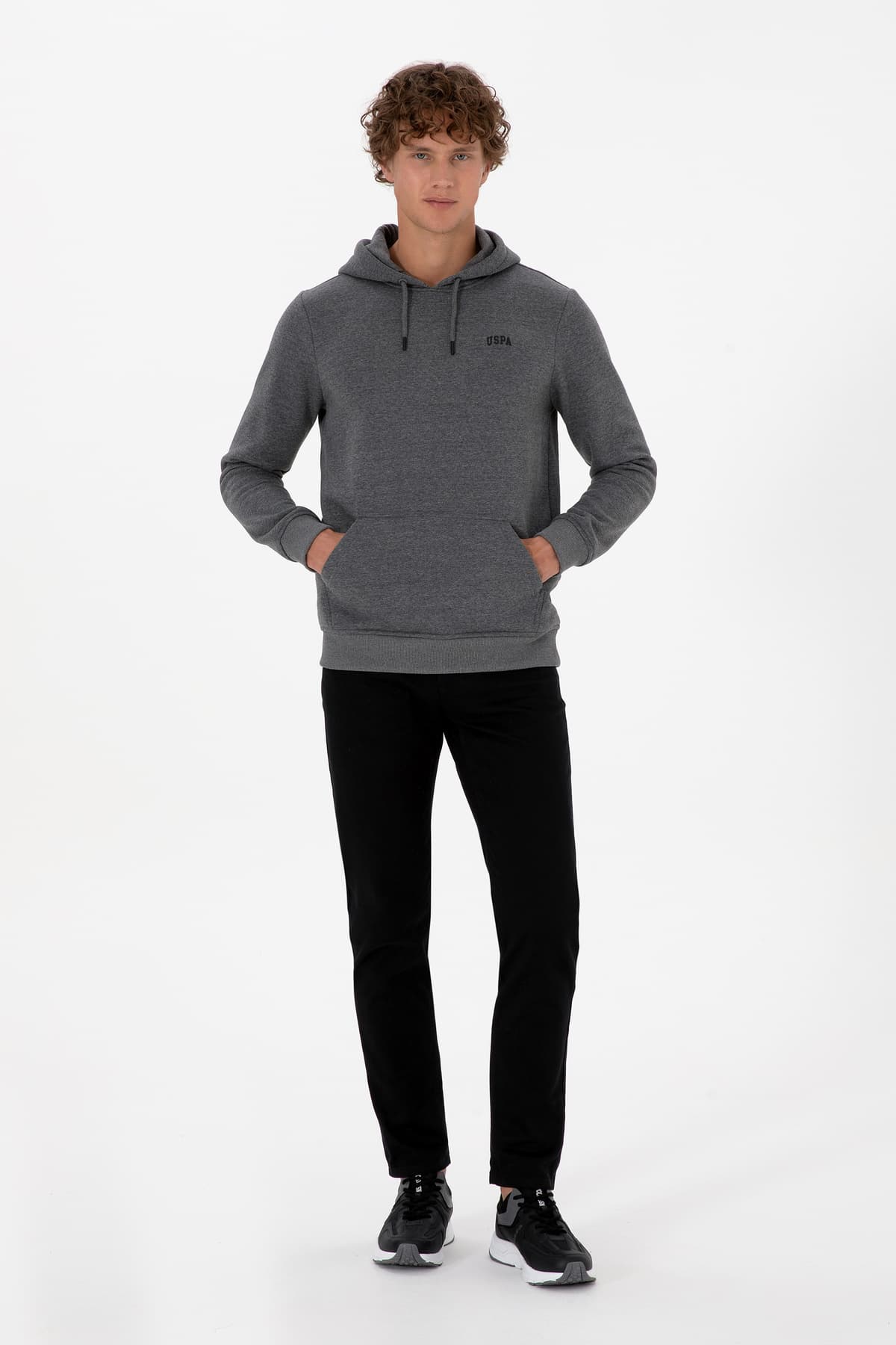 هودی مردانه U.S. Polo Assn. فیت معمولی شاردون آنتراسیت ملانژ مدل 50315582-VR081 هودی مردانه U.S. Polo Assn. فیت معمولی شاردون آنتراسیت ملانژ مدل 50315582-VR081