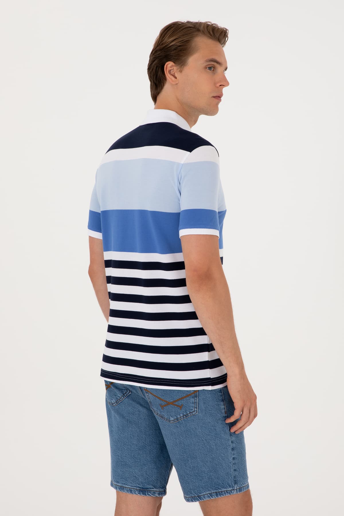 تیشرت مردانه U.S. Polo Assn. یقه پولو فیت معمولی نیلی مدل 50300046-VR028 تیشرت مردانه U.S. Polo Assn. یقه پولو فیت معمولی نیلی مدل 50300046-VR028