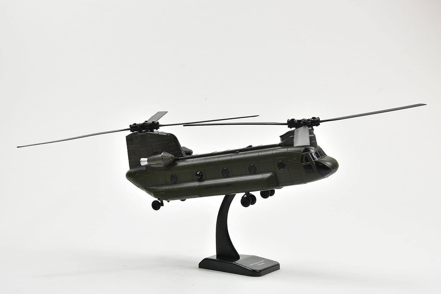 ماکت هلیکوپتر NewRay مقیاس 1/60 مدل Boeing CH-47 Chinook ماکت هلیکوپتر NewRay مقیاس 1/60 مدل Boeing CH-47 Chinook