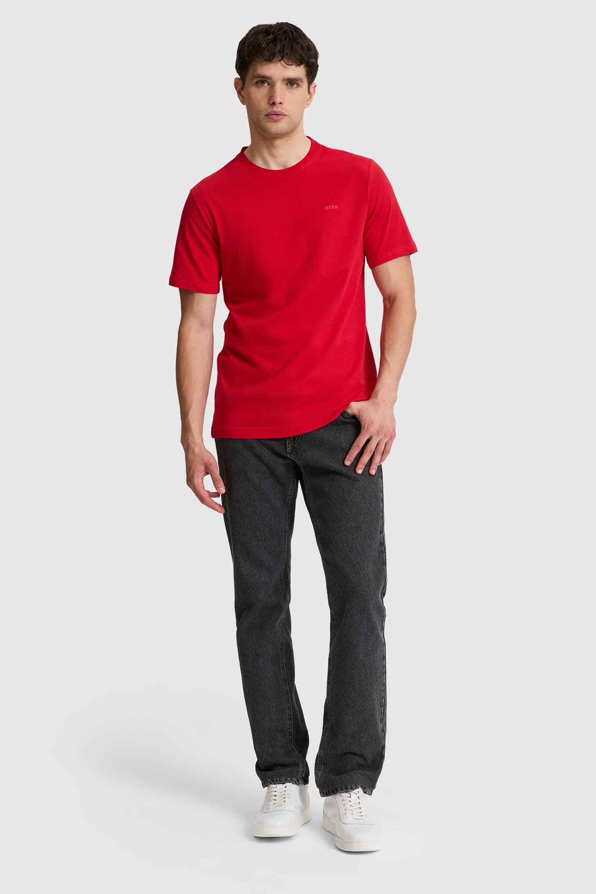 تیشرت مردانه U.S. Polo Assn. قرمز فیت معمولی یقه گرد بیسیک مدل 50327022-VR171 تیشرت مردانه U.S. Polo Assn. قرمز فیت معمولی یقه گرد بیسیک مدل 50327022-VR171