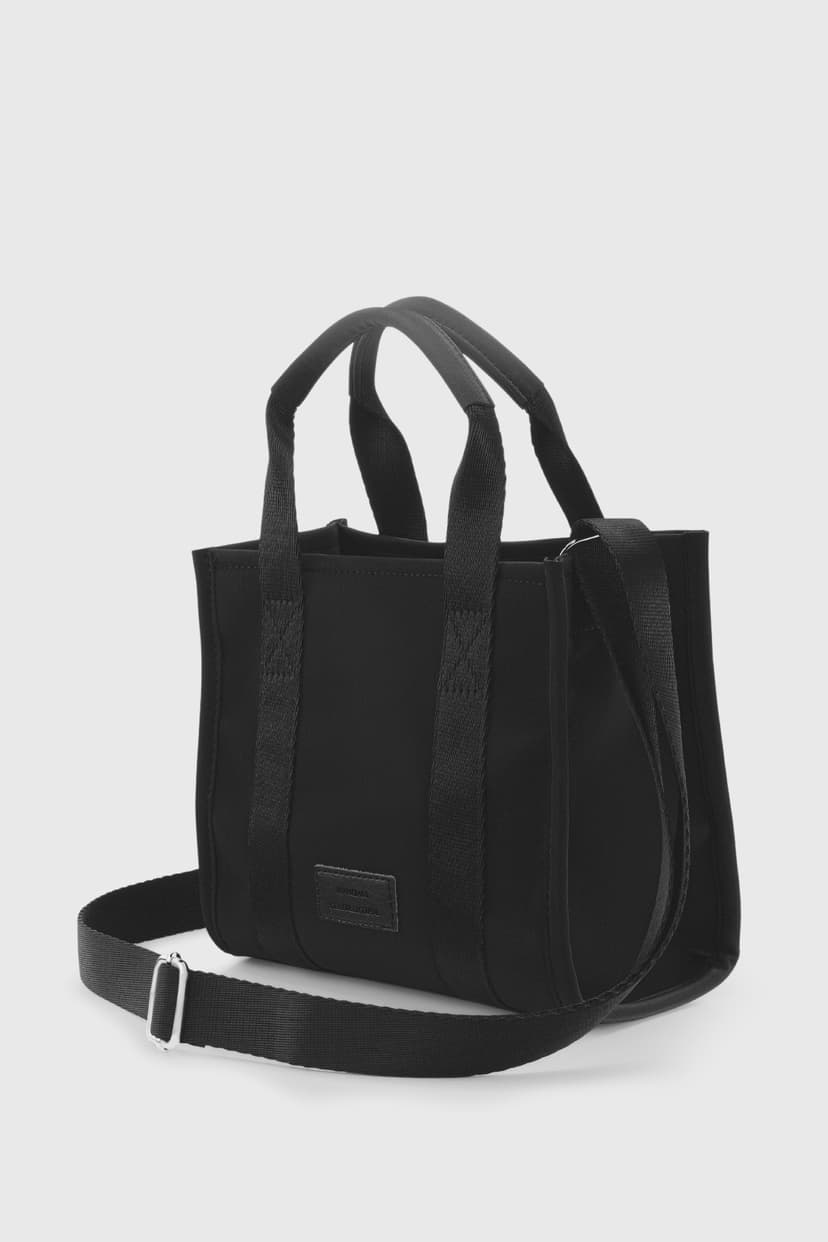کیف توت زنانه Housebags مشکی ضدآب مدل 245 کیف توت زنانه Housebags مشکی ضدآب مدل 245