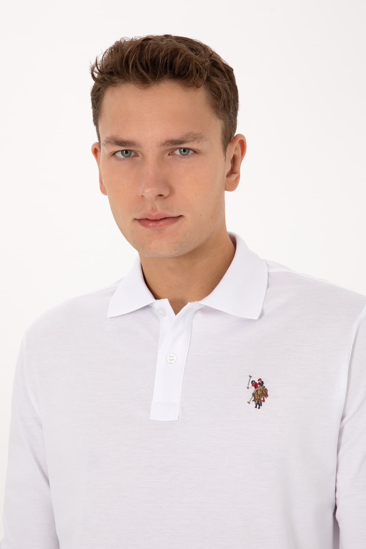 اسوئیت شرت مردانه U.S. Polo Assn. فیت معمولی یقه پولو سفید ساده مدل 50313772-VR013 اسوئیت شرت مردانه U.S. Polo Assn. فیت معمولی یقه پولو سفید ساده مدل 50313772-VR013
