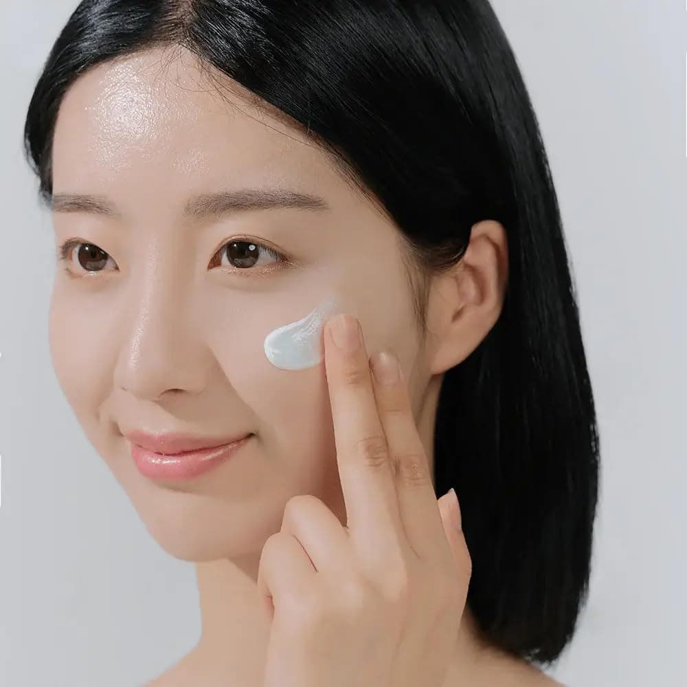 محصول مراقبت پوست SKIN1004 Madagaskar Centella Hyalu-Cica محصول مراقبت پوست SKIN1004 Madagaskar Centella Hyalu-Cica