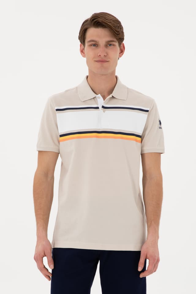 تیشرت مردانه U.S. Polo Assn. فیت معمولی یقه پولو رنگ سنگی مدل 50306858-VR049 تیشرت مردانه U.S. Polo Assn. فیت معمولی یقه پولو رنگ سنگی مدل 50306858-VR049