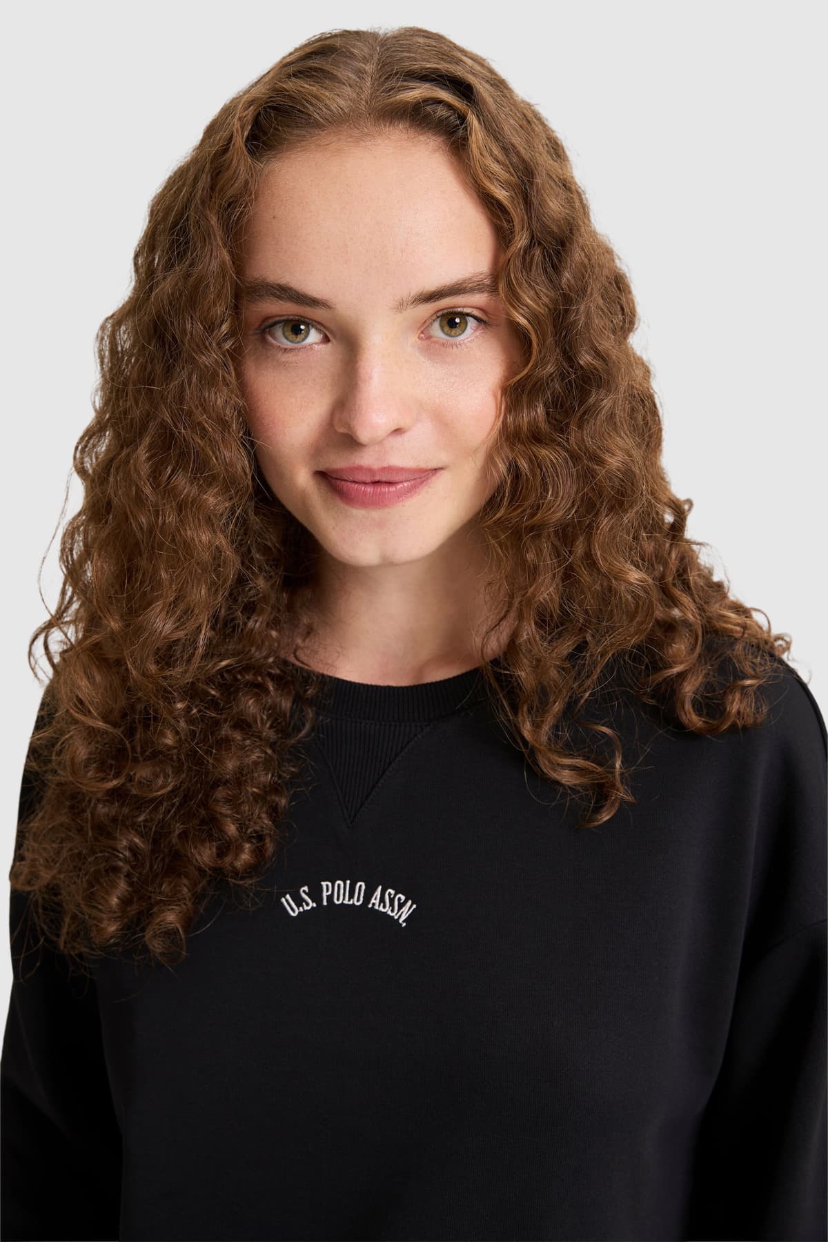 سویشرت زنانه U.S. Polo Assn. مشکی مدل 50328959-VR046 سویشرت زنانه U.S. Polo Assn. مشکی مدل 50328959-VR046