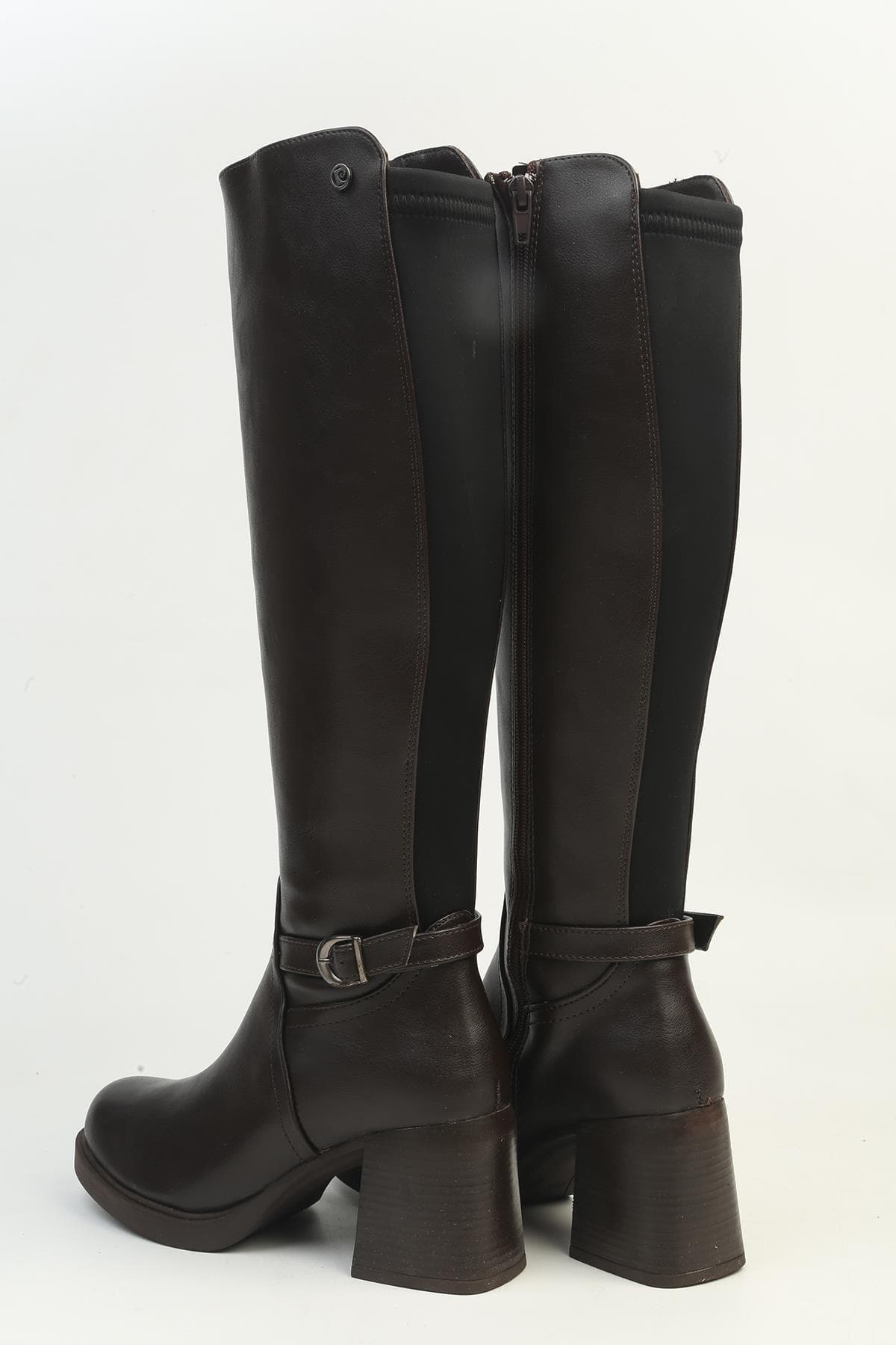 چکمه زنانه Pierre Cardin چرمی پاشنه کلفت نوک گرد قهوهای مدل PC-55059 چکمه زنانه Pierre Cardin چرمی پاشنه کلفت نوک گرد قهوهای مدل PC-55059