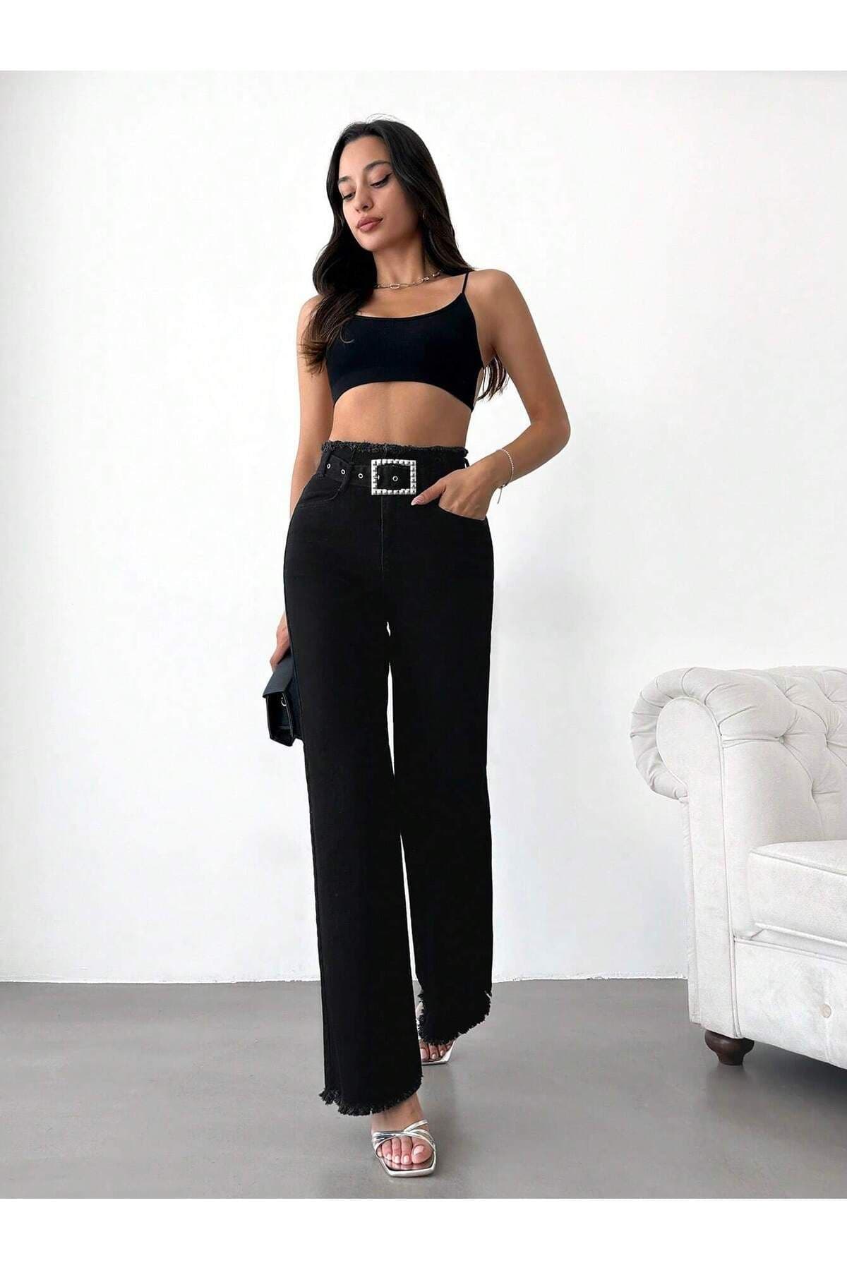 شلوار جین پالازو زنانه Swet Shop Jeans مشکی کمر بلند کشی با کمربند سگکدار و لبه ریشریش شلوار جین پالازو زنانه Swet Shop Jeans مشکی کمر بلند کشی با کمربند سگکدار و لبه ریشریش
