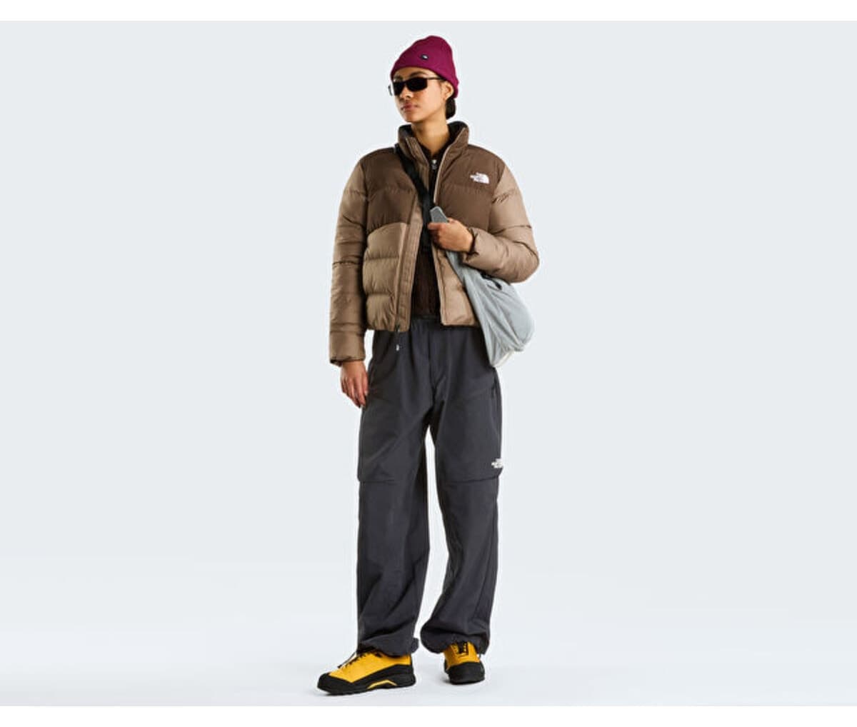 کاپشن اوتدور زنانه The North Face مدل SAIKURU JACKET NF0A8GCBT061 قرمز کاپشن اوتدور زنانه The North Face مدل SAIKURU JACKET NF0A8GCBT061 قرمز