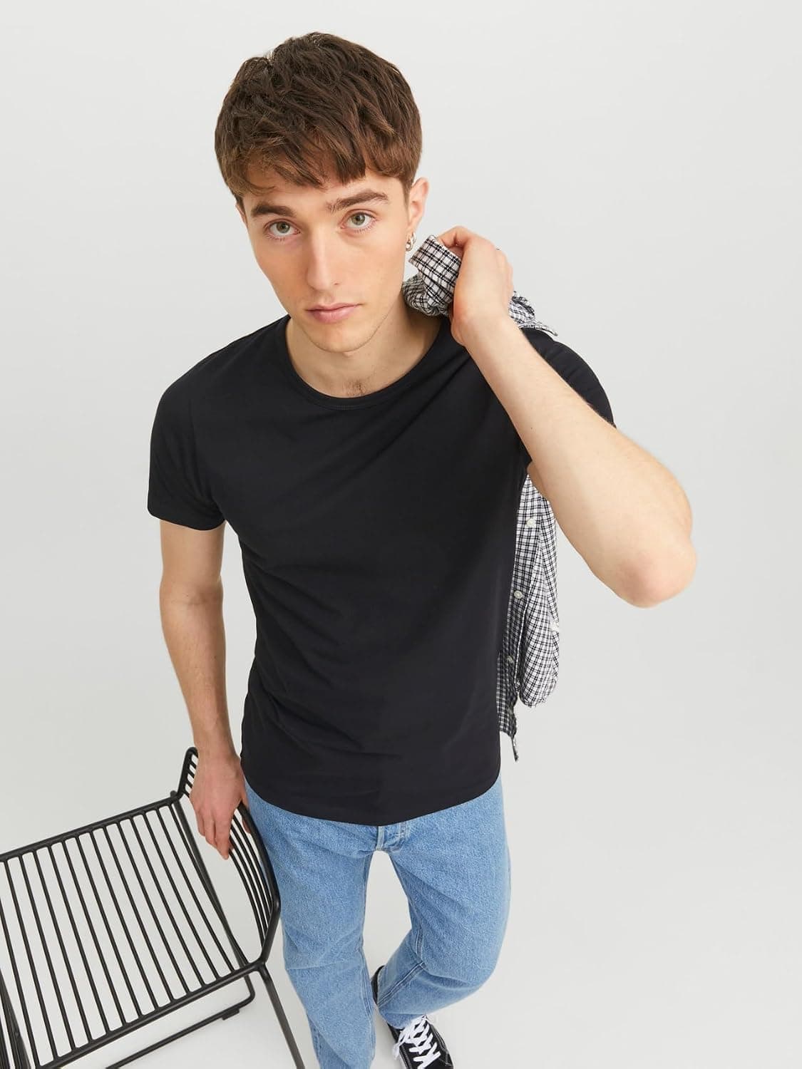 تیشرت مردانه JACK & JONES یقه گرد آستین کوتاه NOOS مدل JJEBASIC تیشرت مردانه JACK & JONES یقه گرد آستین کوتاه NOOS مدل JJEBASIC