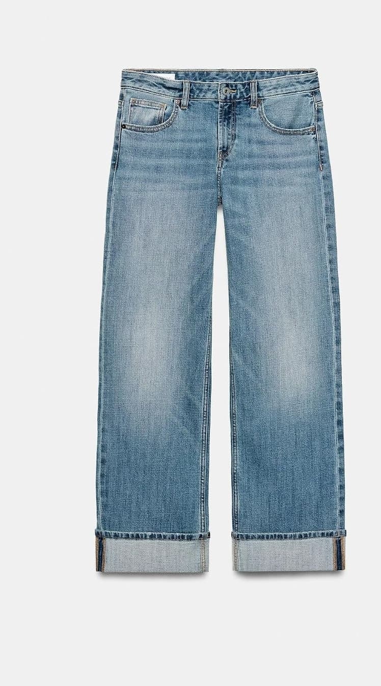 شلوار جین زنانه Zara TRF پاچه تاشده گشاد کمر پایین آبی سایز 34 شلوار جین زنانه Zara TRF پاچه تاشده گشاد کمر پایین آبی سایز 34