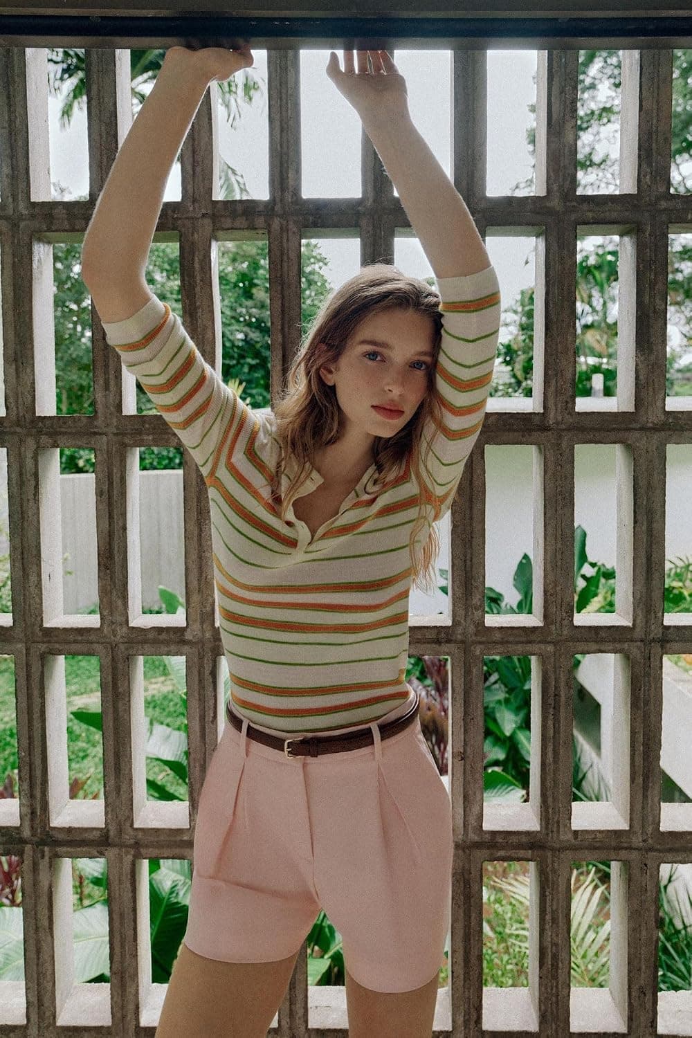 شلوار برمودا زنانه Zara کمربندی پنسدار شلوار برمودا زنانه Zara کمربندی پنسدار