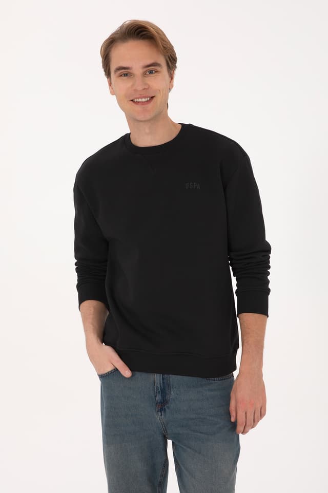 سوئیشرت مردانه U.S. Polo Assn. کامفورت فیت یقه گرد شاردونی مشکی بیسیک مدل 50313757-VR046 سوئیشرت مردانه U.S. Polo Assn. کامفورت فیت یقه گرد شاردونی مشکی بیسیک مدل 50313757-VR046