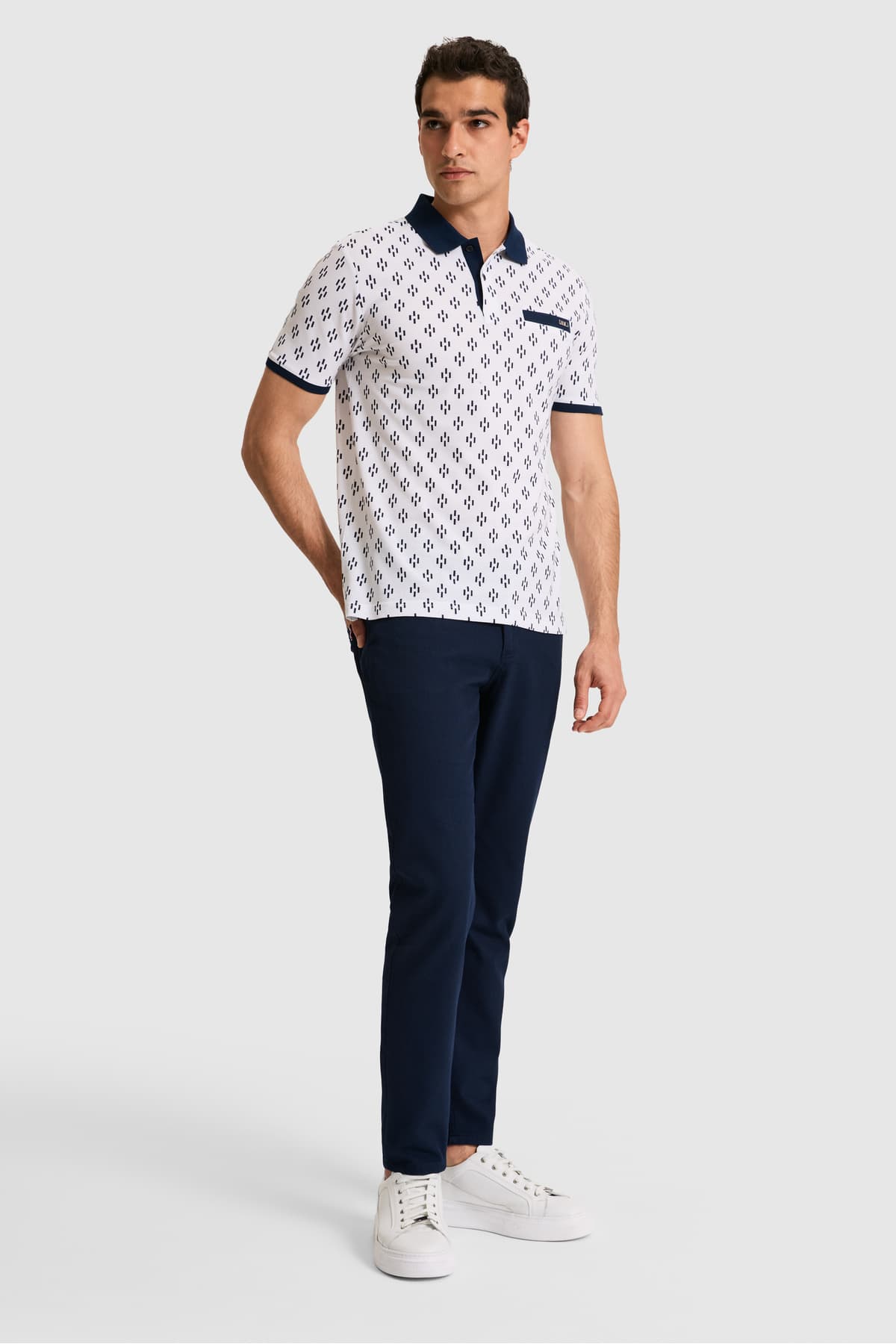 تیشرت مردانه U.S. Polo Assn. فیت معمولی یقه پولو سفید مدل 50326994-VR013 تیشرت مردانه U.S. Polo Assn. فیت معمولی یقه پولو سفید مدل 50326994-VR013