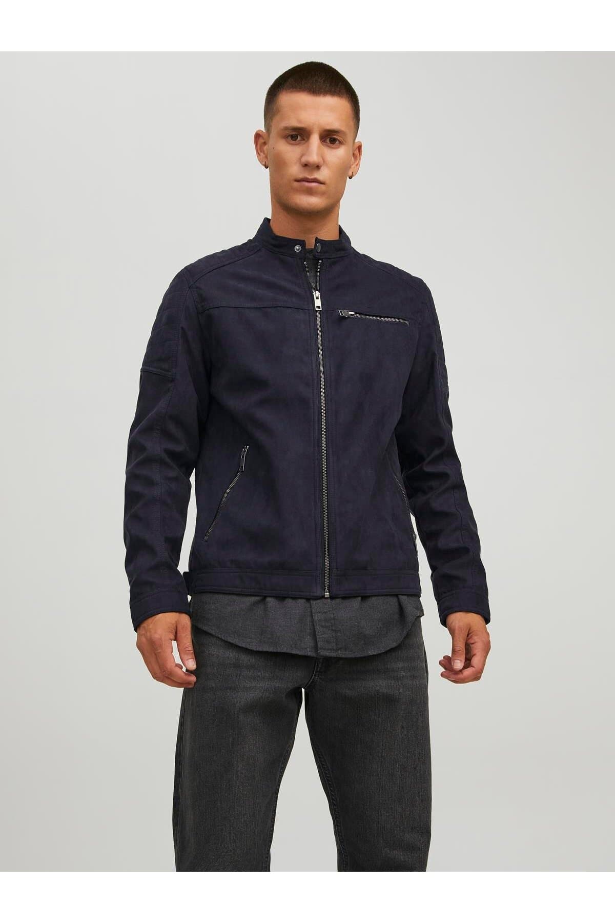 ژاکت مردانه Jack & Jones مشکی مدل JJEROCKY ژاکت مردانه Jack & Jones مشکی مدل JJEROCKY
