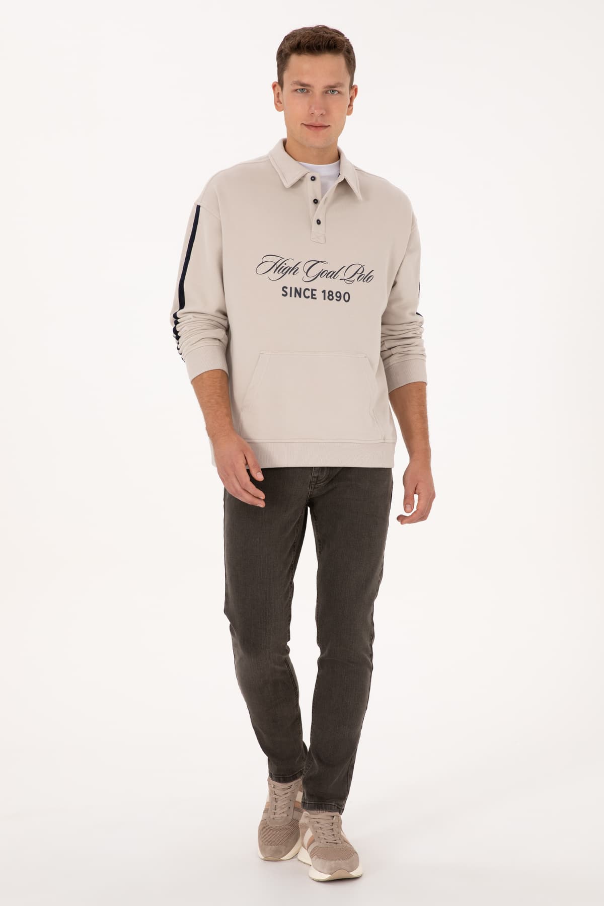 سوئیشرت مردانه U.S. Polo Assn. اورسایز یقه پولو سنگی مدل 50308942-VR049 سوئیشرت مردانه U.S. Polo Assn. اورسایز یقه پولو سنگی مدل 50308942-VR049
