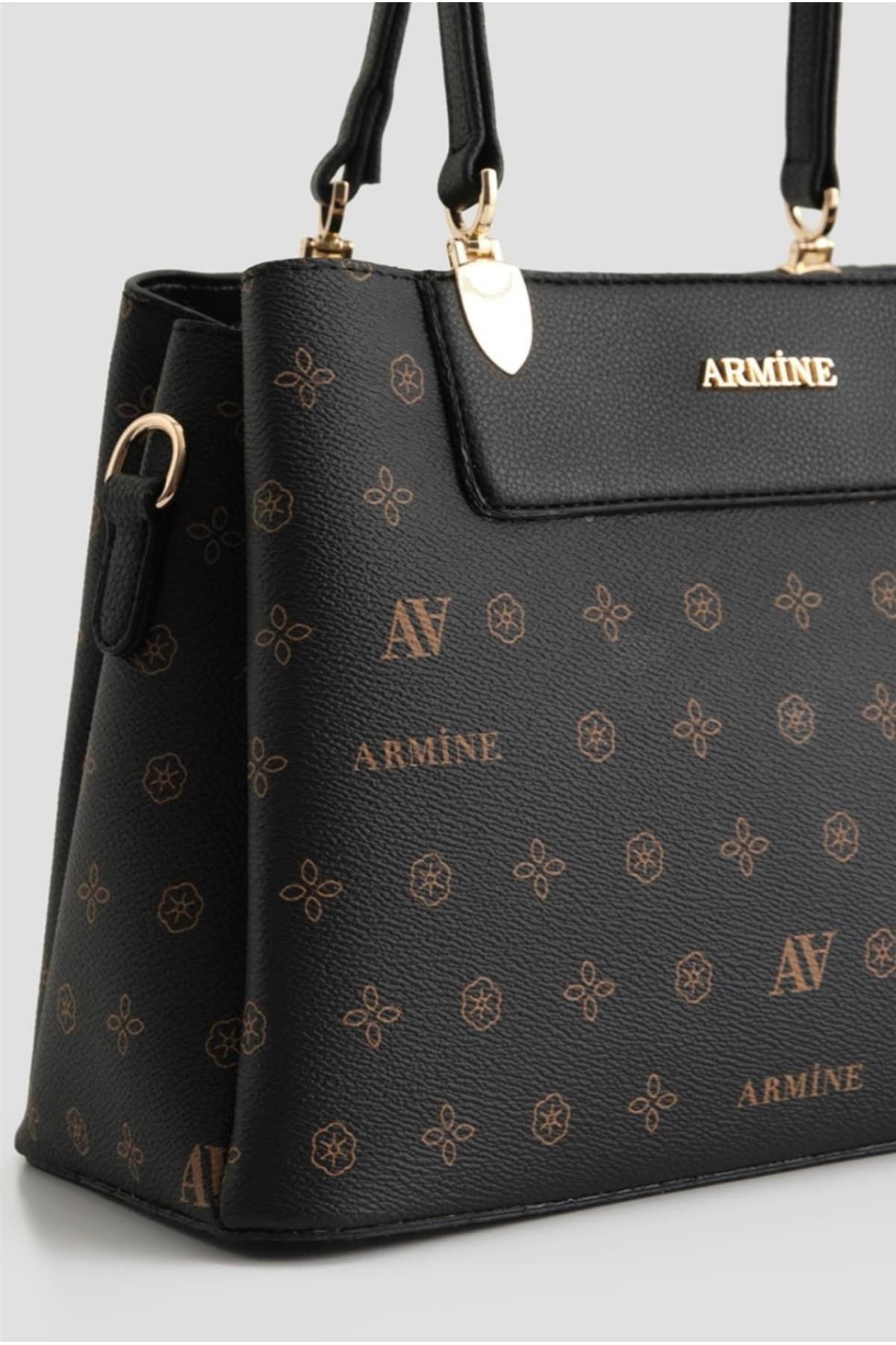 کیف دستی و دوشی زنانه Armine مشکی چاپی بند کراس مدل 206 کیف دستی و دوشی زنانه Armine مشکی چاپی بند کراس مدل 206