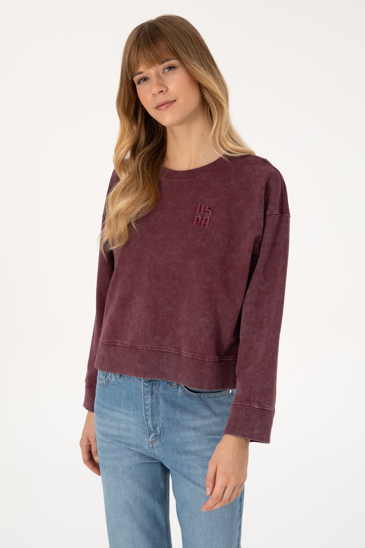 سوئیشرت زنانه U.S. Polo Assn. زرشکی شستهشده یقه گرد مدل 50314186-VR177 سوئیشرت زنانه U.S. Polo Assn. زرشکی شستهشده یقه گرد مدل 50314186-VR177