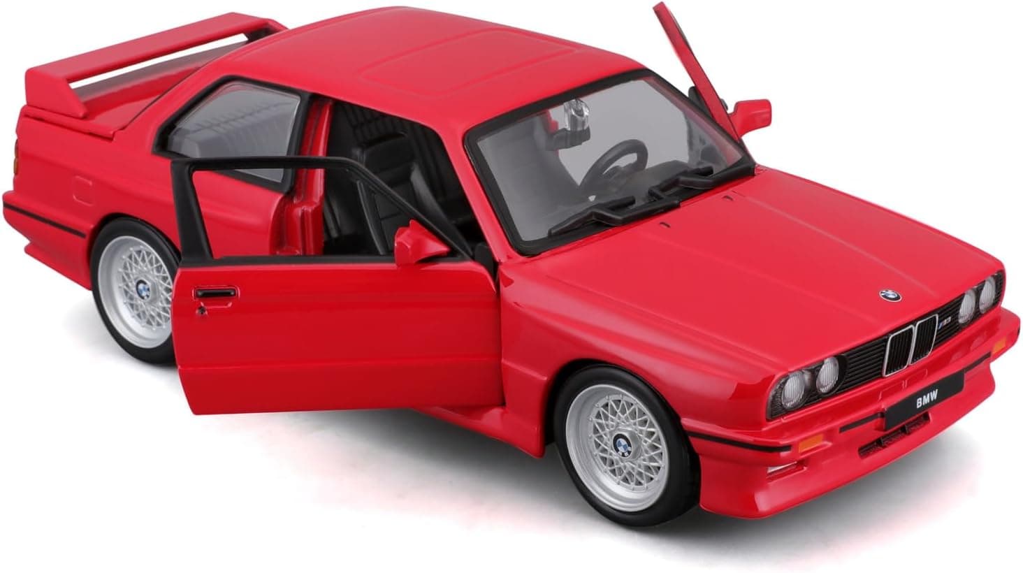 ماکت کلکسیونی Bburago با پایه مدل BMW M3 (E30) 1988 ماکت کلکسیونی Bburago با پایه مدل BMW M3 (E30) 1988