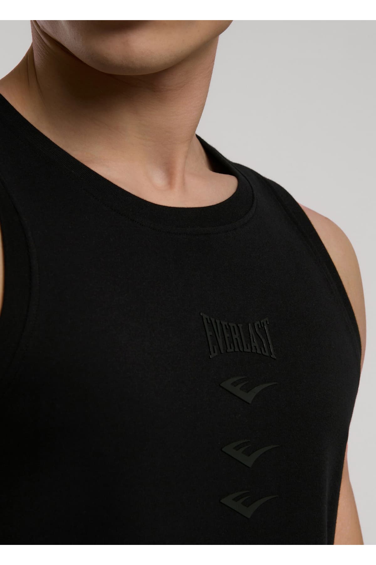 تیشرت ورزشی مردانه Everlast Ever Relaxed مشکی فیت معمولی یقه گرد تیشرت ورزشی مردانه Everlast Ever Relaxed مشکی فیت معمولی یقه گرد