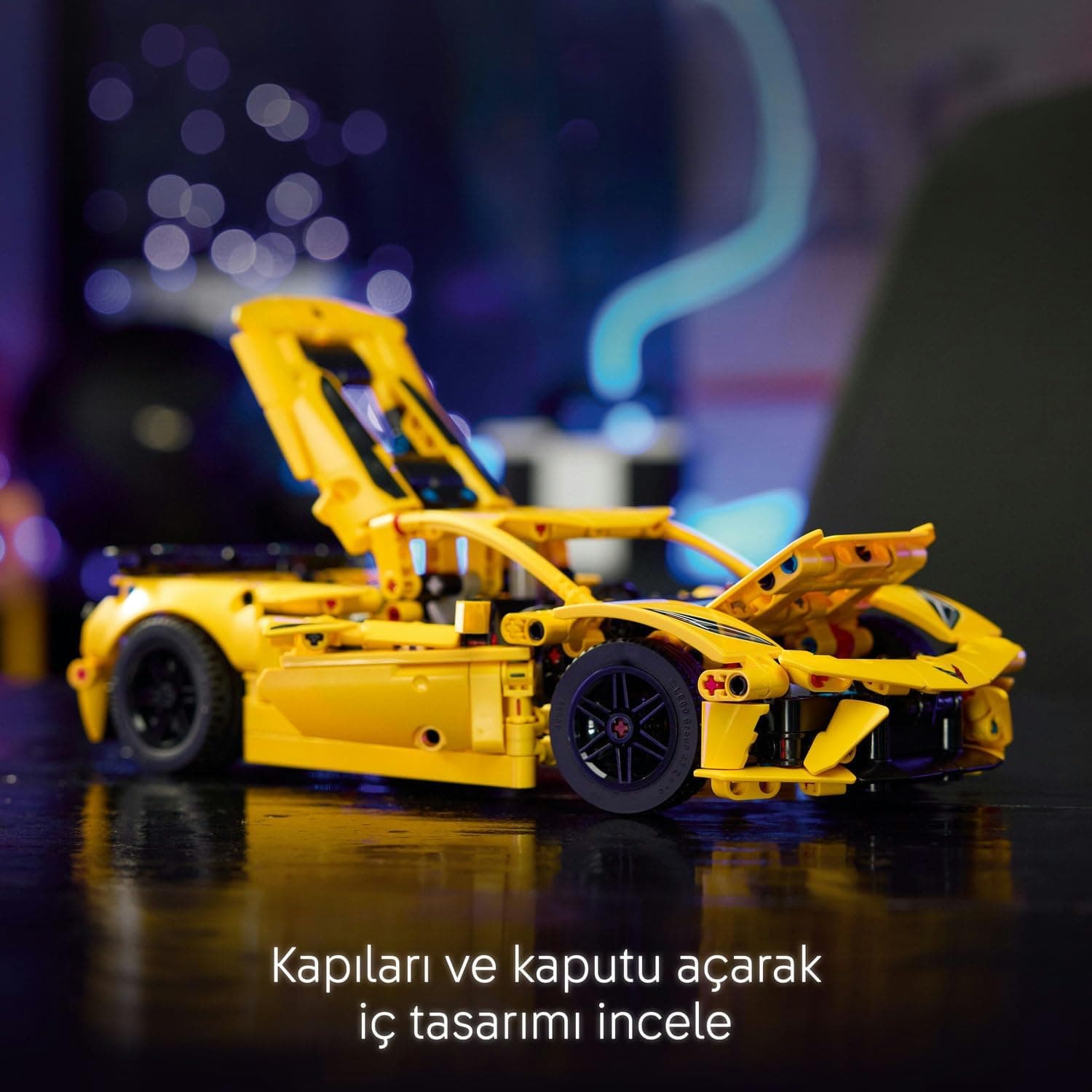 لگو Technic Chevrolet Corvette Stingray مدل 42205 لگو Technic Chevrolet Corvette Stingray مدل 42205