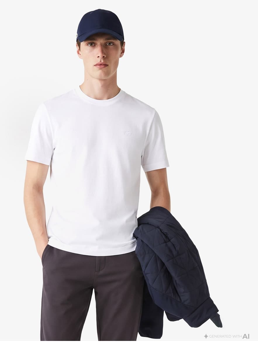 تیشرت مردانه Lacoste فیت کلاسیک یقه گرد سفید تیشرت مردانه Lacoste فیت کلاسیک یقه گرد سفید