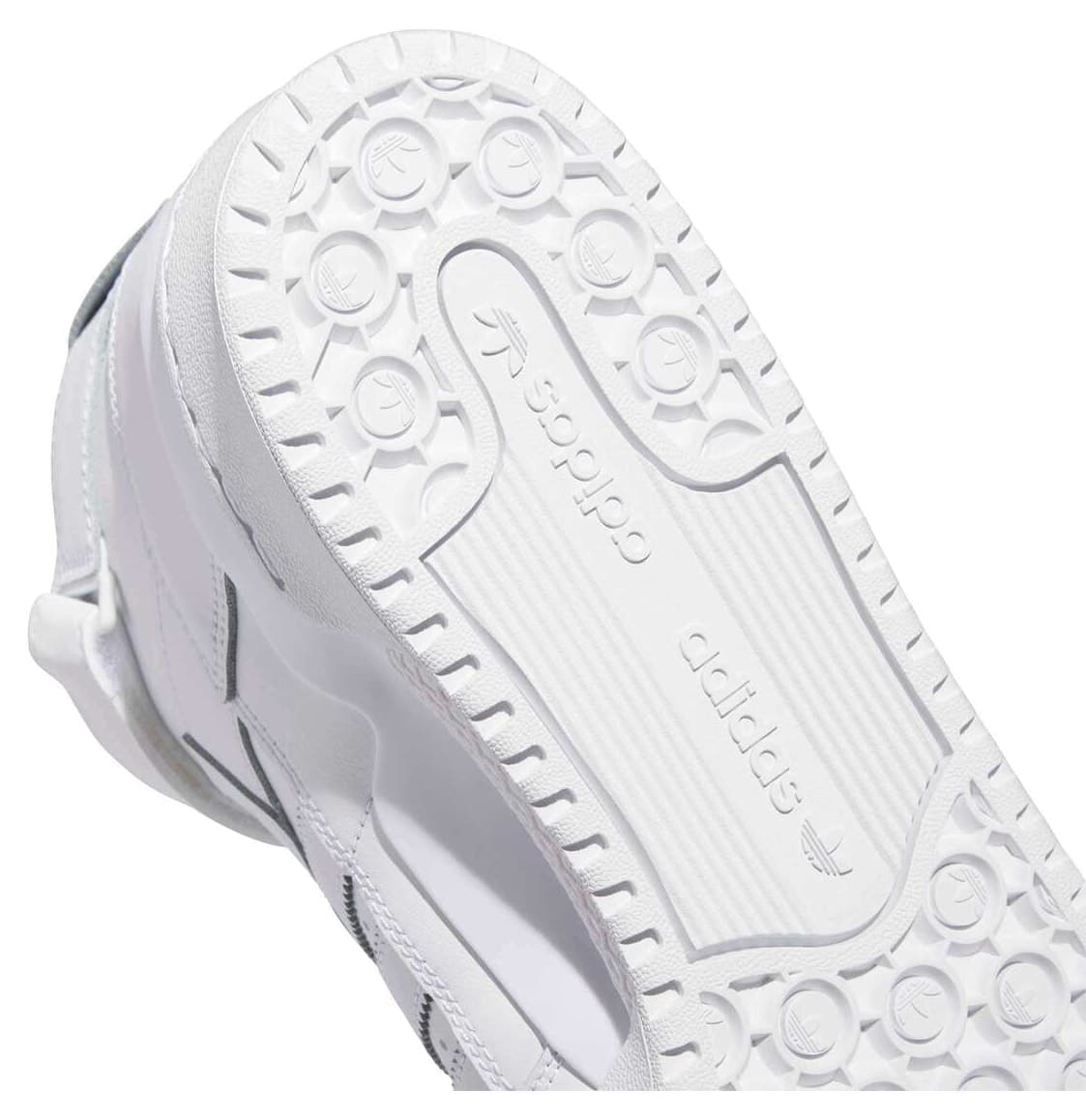 کفش ورزشی زنانه adidas Forum Mid مدل IG3754 کفش ورزشی زنانه adidas Forum Mid مدل IG3754