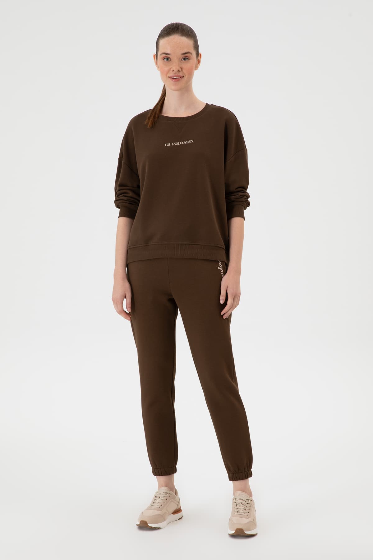 سوئیشرت زنانه U.S. Polo Assn. یقه گرد قهوهای مدل 50313562-VR029 سوئیشرت زنانه U.S. Polo Assn. یقه گرد قهوهای مدل 50313562-VR029