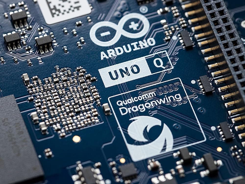 برد هیبریدی Arduino UNO Q 2GB مدل ABX00162 با Qualcomm Dragonwing QRB2210 و STM32U585 برد هیبریدی Arduino UNO Q 2GB مدل ABX00162 با Qualcomm Dragonwing QRB2210 و STM32U585