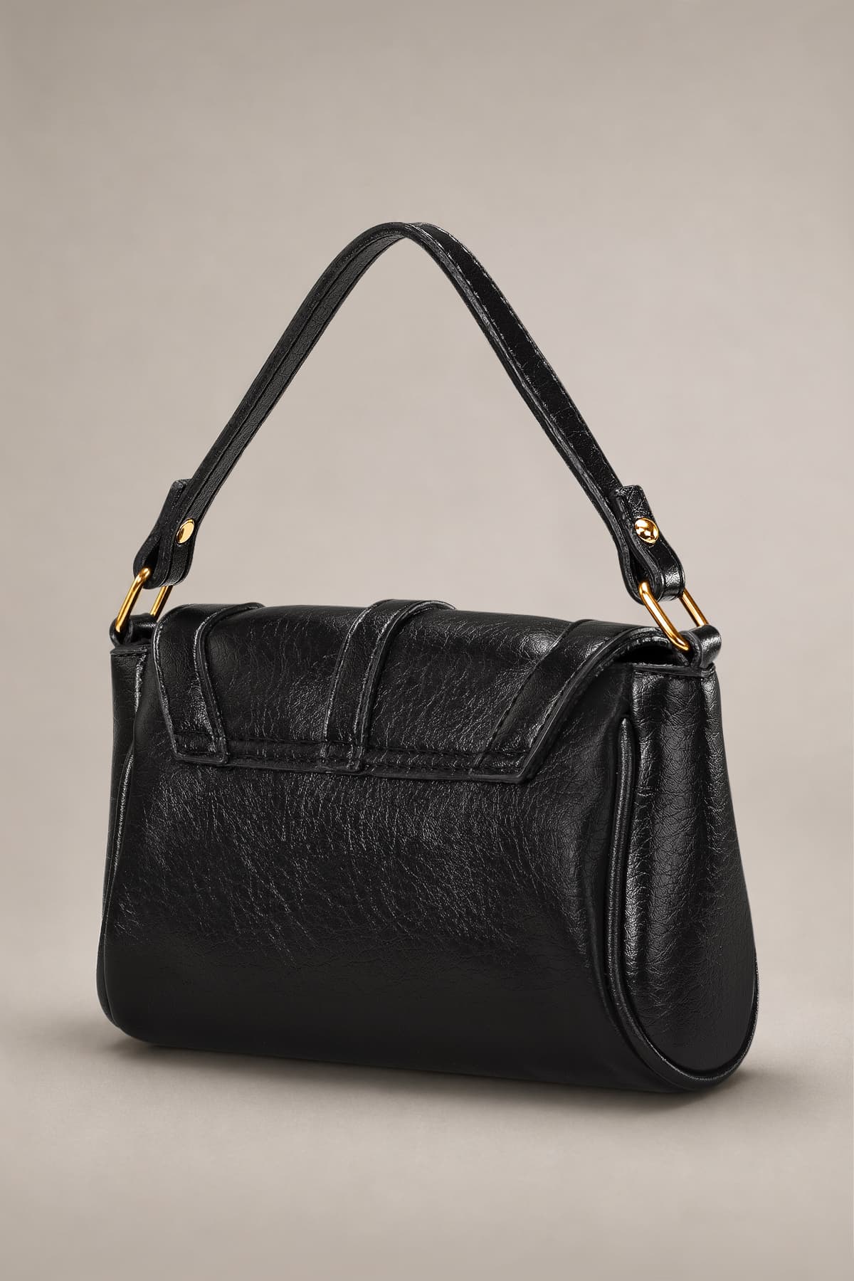 کیف دوشی و دستی زنانه Housebags مشکی وینتیج Everyday Satchel با جزئیات فلزی طلایی کیف دوشی و دستی زنانه Housebags مشکی وینتیج Everyday Satchel با جزئیات فلزی طلایی