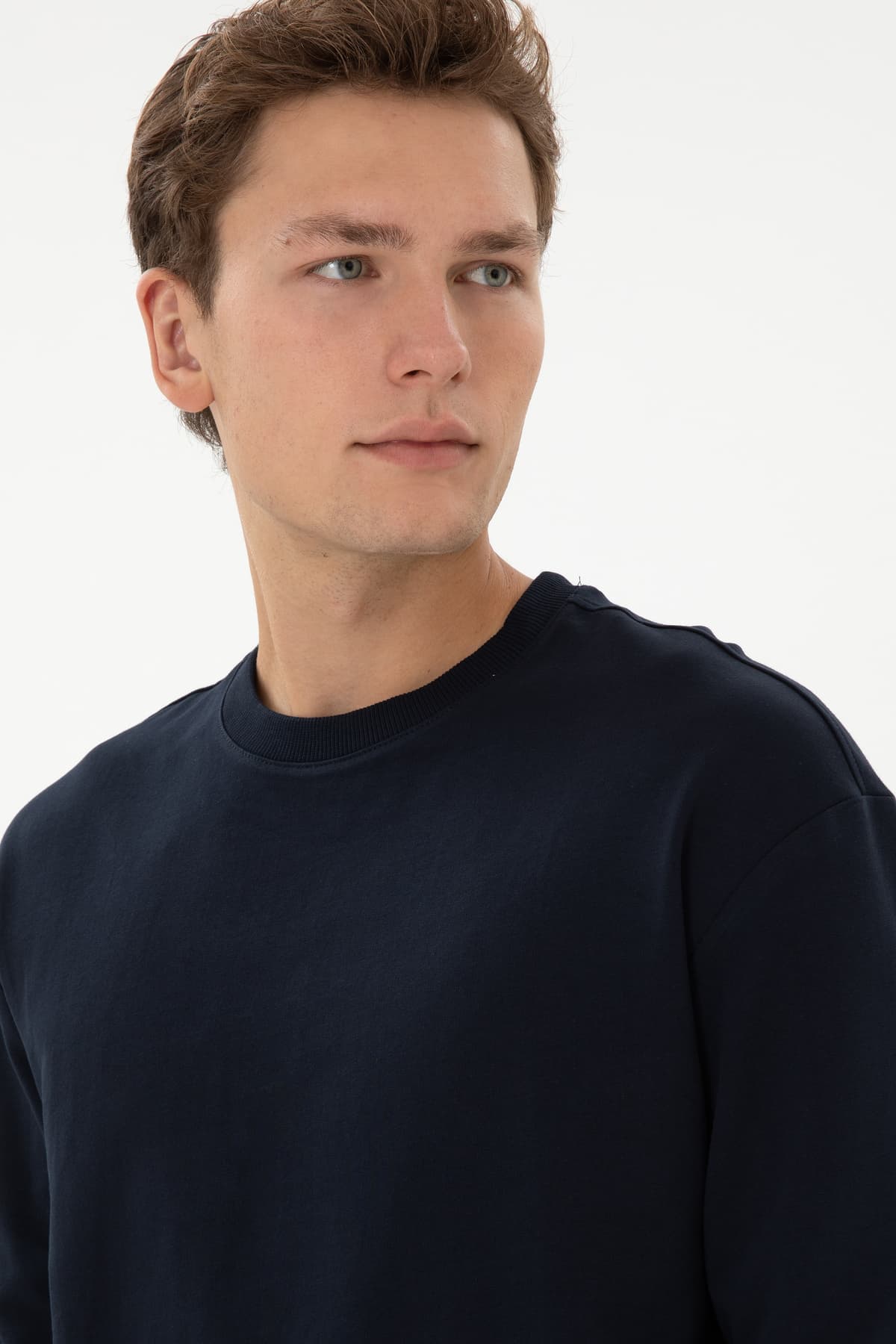 سوئیشرت مردانه U.S. Polo Assn. یقه گرد کامفورت فیت سرمهای نازک مدل 50316378-VR033 سوئیشرت مردانه U.S. Polo Assn. یقه گرد کامفورت فیت سرمهای نازک مدل 50316378-VR033