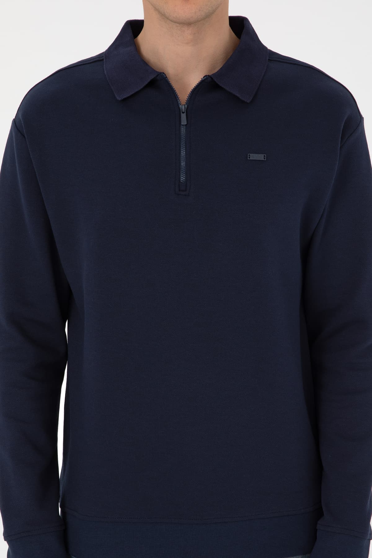 سوئیشرت مردانه U.S. Polo Assn. فیت راحت نیم زیپ سرمهای مدل 50316484-VR033 سوئیشرت مردانه U.S. Polo Assn. فیت راحت نیم زیپ سرمهای مدل 50316484-VR033