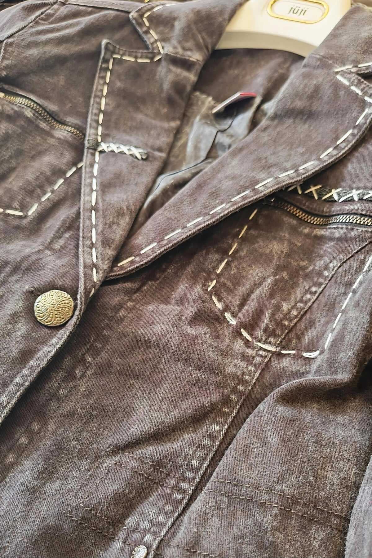 کت جین بزرگ کمرنگ با افکت قدیمی MODA کت جین بزرگ کمرنگ با افکت قدیمی MODA