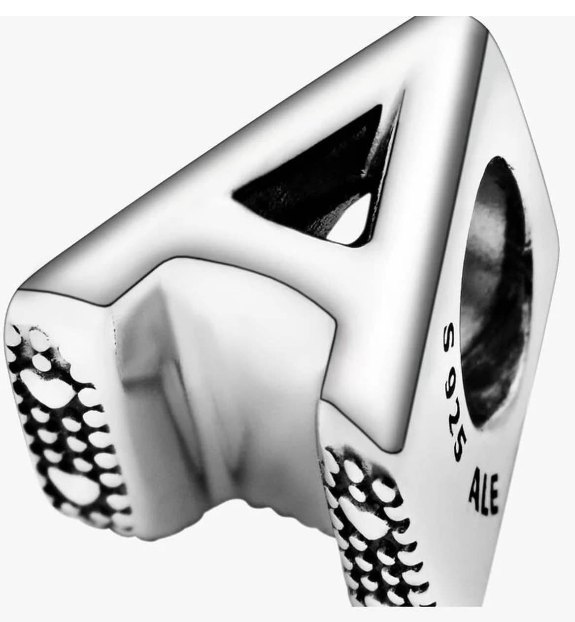 چارم Pandora نقره 925 با طرح حرف A چارم Pandora نقره 925 با طرح حرف A