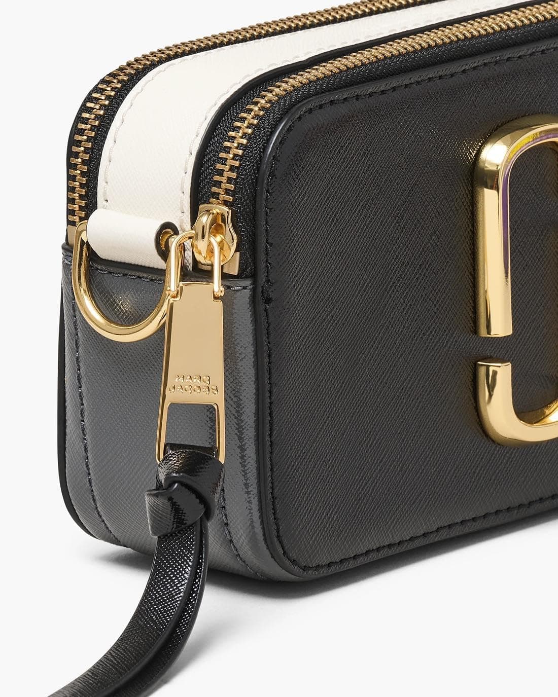 کیف زنانه Marc Jacobs The Snapshot چرمی با بند شانهای قابل تنظیم مدل 2P6HCR009H01 002 کیف زنانه Marc Jacobs The Snapshot چرمی با بند شانهای قابل تنظیم مدل 2P6HCR009H01 002