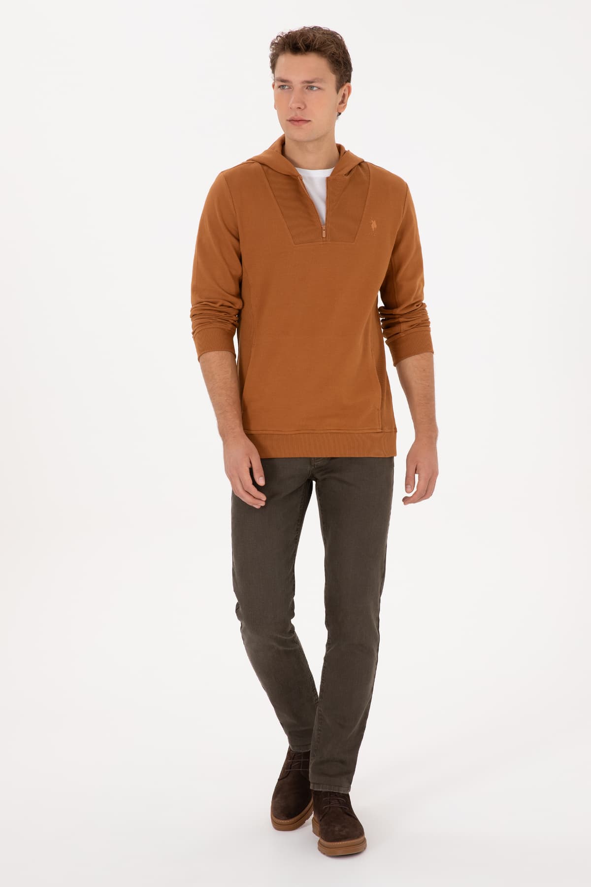 سوئیشرت مردانه U.S. Polo Assn. فیت معمولی کلاهدار نیمزیپ شتری مدل 50316391-VR233 سوئیشرت مردانه U.S. Polo Assn. فیت معمولی کلاهدار نیمزیپ شتری مدل 50316391-VR233