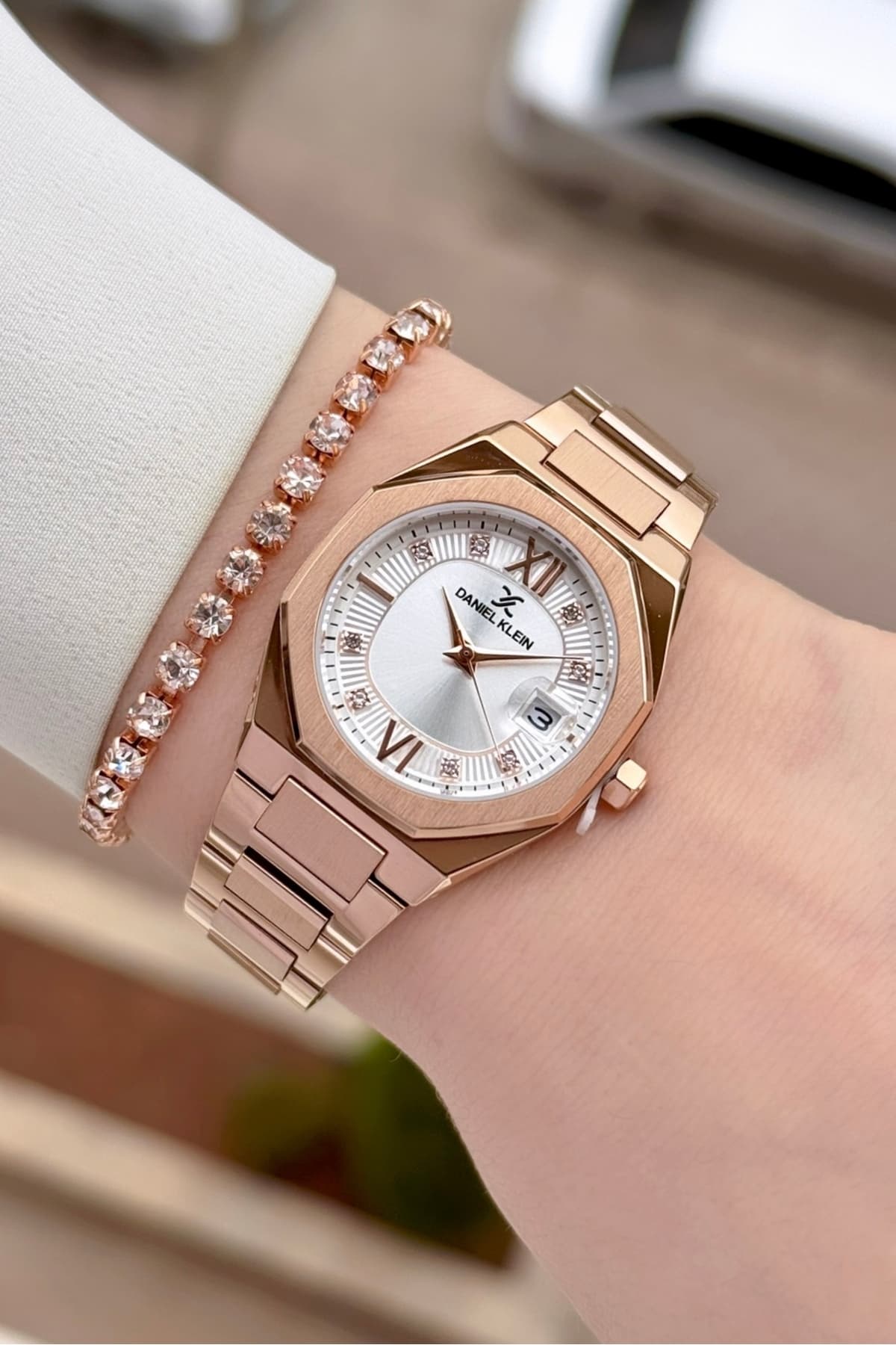 ساعت زنانه Daniel Klein بند رز قابل تنظیم 30mm و دستبند ساعت زنانه Daniel Klein بند رز قابل تنظیم 30mm و دستبند