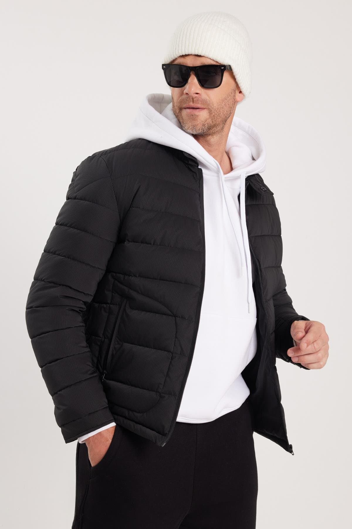 کاپشن پفی مردانه Tudors فیت معمولی یقه ایستاده دو جیب گرمکننده مشکی کاپشن پفی مردانه Tudors فیت معمولی یقه ایستاده دو جیب گرمکننده مشکی