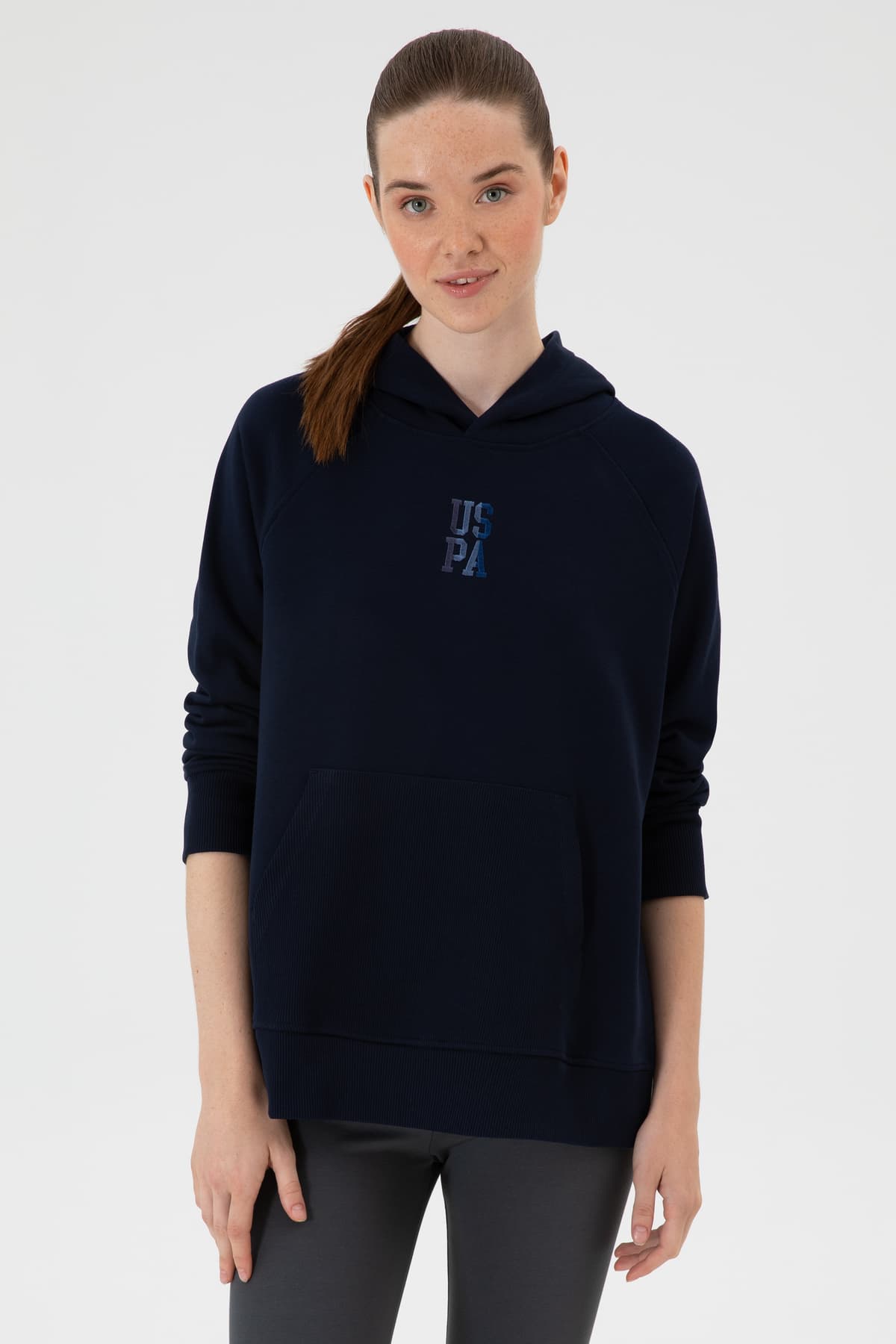 سوئیشرت زنانه U.S. Polo Assn. کلاهدار صورتی تیره با چاک مدل 50313611-VR167 سوئیشرت زنانه U.S. Polo Assn. کلاهدار صورتی تیره با چاک مدل 50313611-VR167