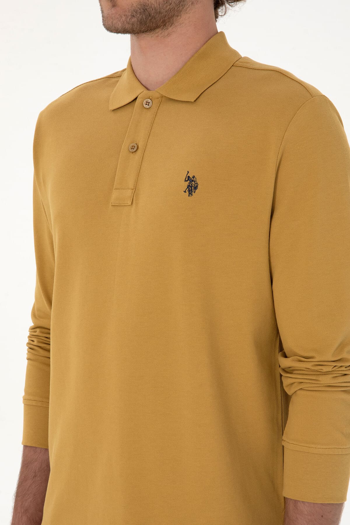 سوئشرت مردانه U.S. Polo Assn. فیت معمولی یقه پولو سبز مدل 50307688-VR235 سوئشرت مردانه U.S. Polo Assn. فیت معمولی یقه پولو سبز مدل 50307688-VR235