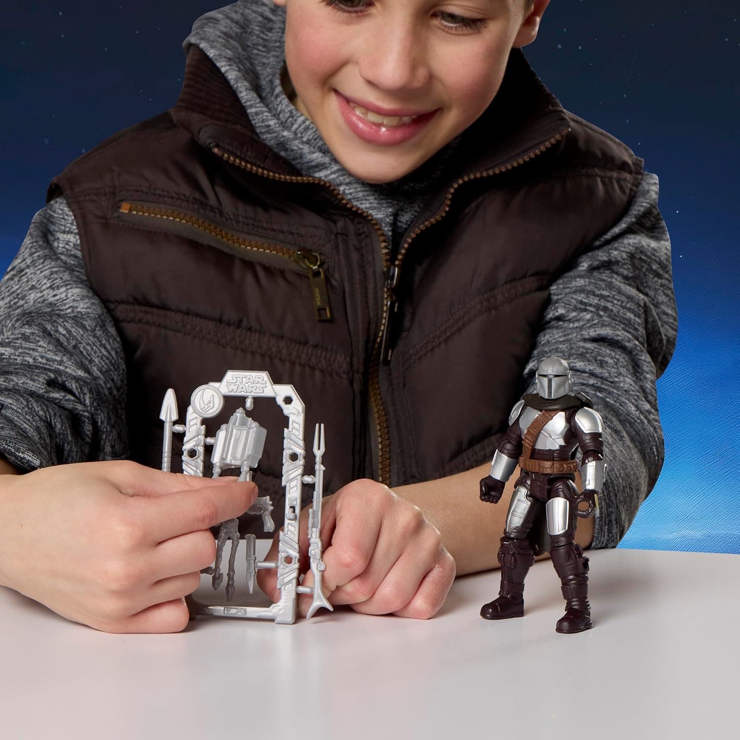 فیگور اکشن Star Wars ActionVerse مدل The Mandalorian 11 cm با لوازم جانبی فیگور اکشن Star Wars ActionVerse مدل The Mandalorian 11 cm با لوازم جانبی