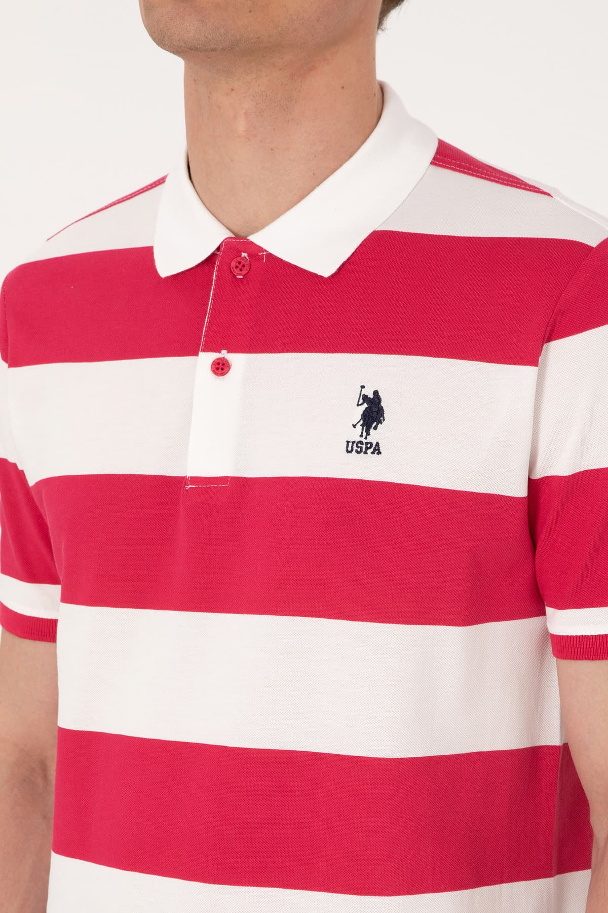 تیشرت مردانه U.S. Polo Assn. فیت معمولی یقه پولو راهراه گیلاسی مدل 50306827-VR223 تیشرت مردانه U.S. Polo Assn. فیت معمولی یقه پولو راهراه گیلاسی مدل 50306827-VR223