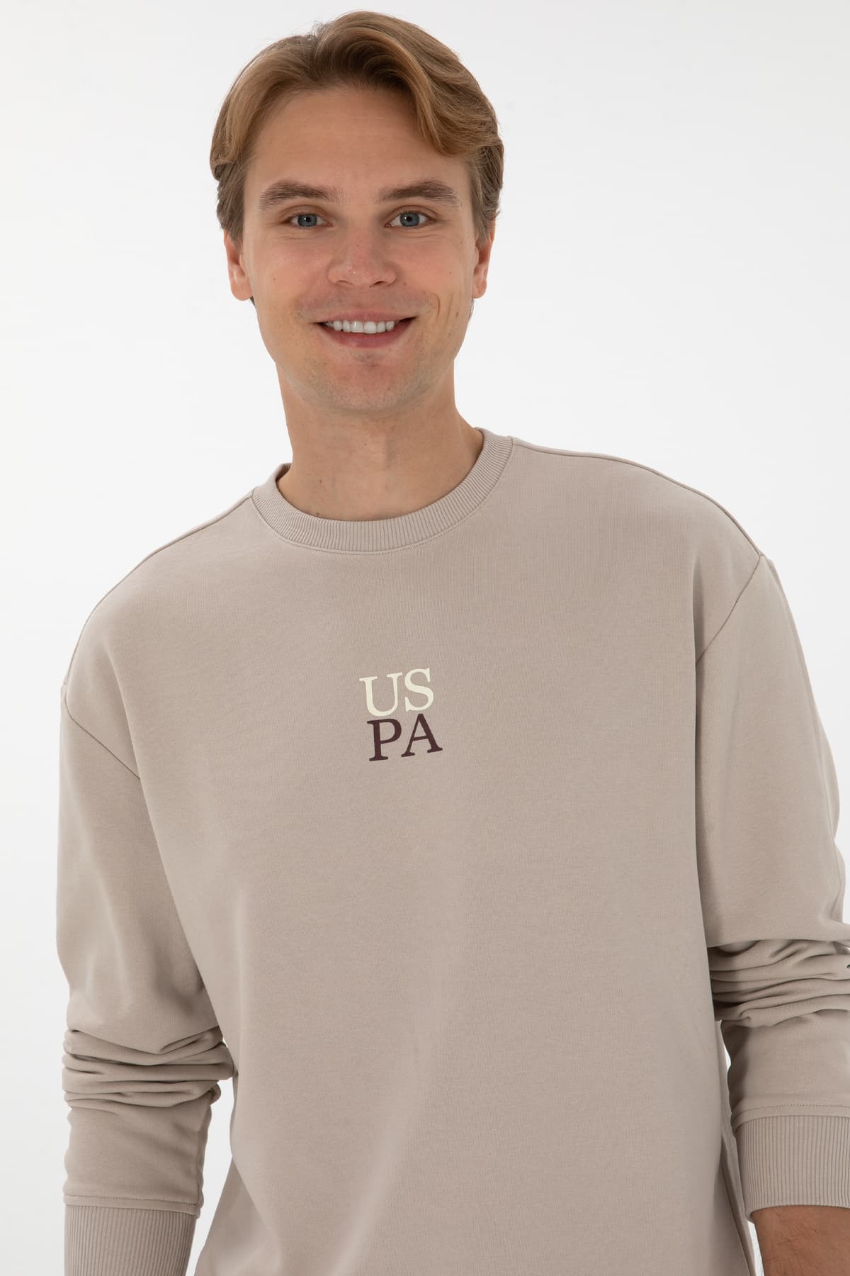 سوئیشرت مردانه U.S. Polo Assn. فیت کامفورت یقه گرد سنگی ساده مدل 50313760-VR049 سوئیشرت مردانه U.S. Polo Assn. فیت کامفورت یقه گرد سنگی ساده مدل 50313760-VR049