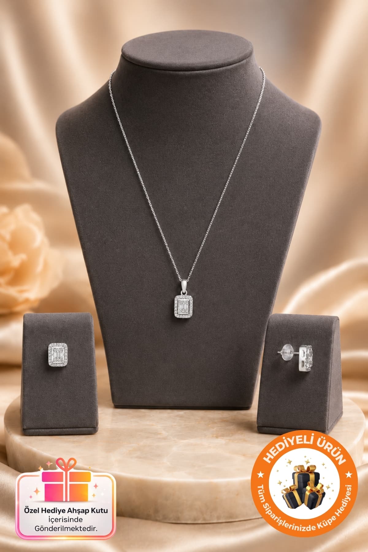 ست گردنبند و گوشواره زنانه Lucente Jewellery نقره 925 باگت ست گردنبند و گوشواره زنانه Lucente Jewellery نقره 925 باگت