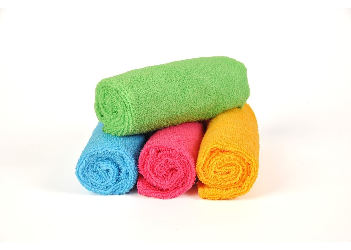 دستمال میکروفایبر MaxClean 20 عددی 40x40 برای آشپزخانه، کف و حمام دستمال میکروفایبر MaxClean 20 عددی 40x40 برای آشپزخانه، کف و حمام
