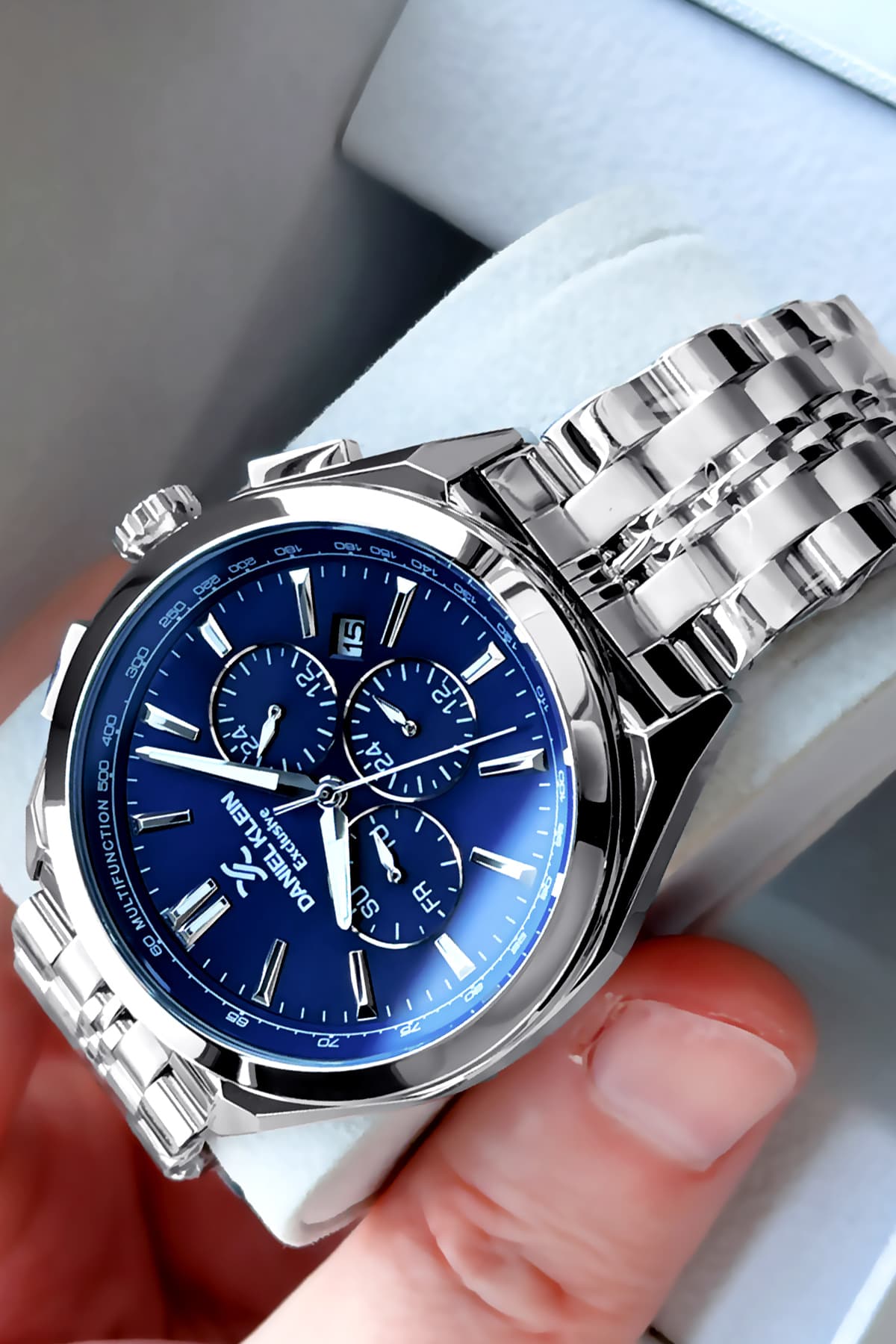 ساعت مردانه Daniel Klein نقرهای بند فولادی 3 ATM مدل Cbk234 ساعت مردانه Daniel Klein نقرهای بند فولادی 3 ATM مدل Cbk234