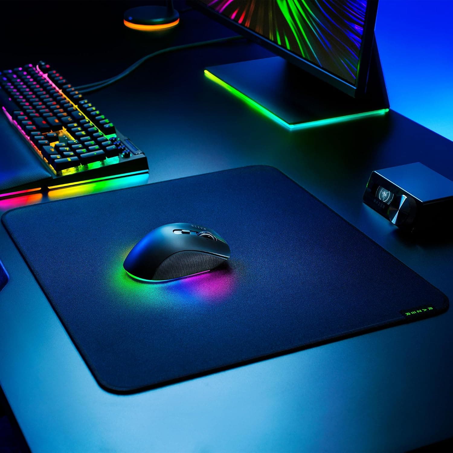 موس بیسیم ارگونومیک Razer Pro Click V2 با AI Prompt Assist و حسگر نوری 30K، مشکی موس بیسیم ارگونومیک Razer Pro Click V2 با AI Prompt Assist و حسگر نوری 30K، مشکی