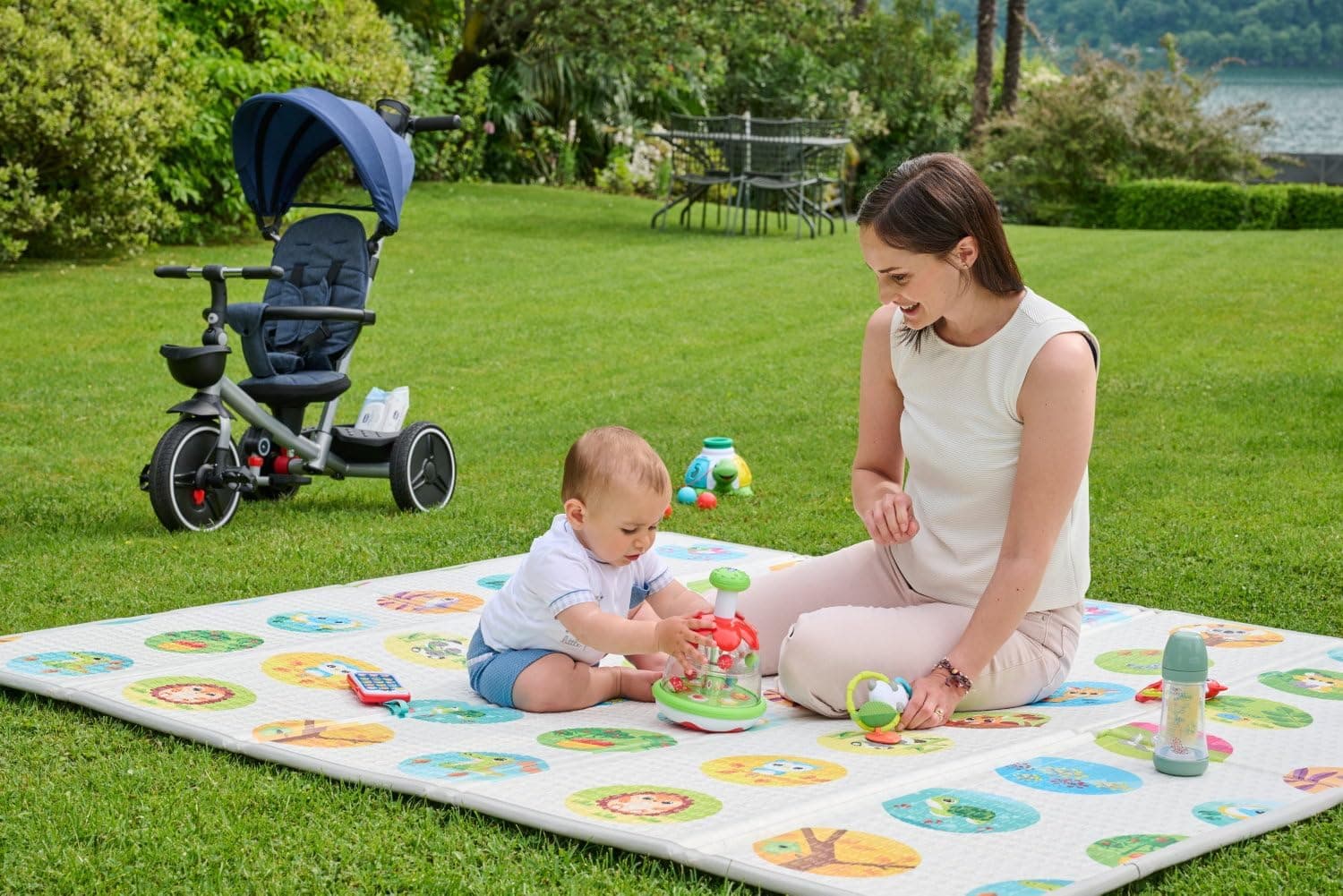 تشک بازی Chicco مدل Maxi Rug 00012166000000 تشک بازی Chicco مدل Maxi Rug 00012166000000
