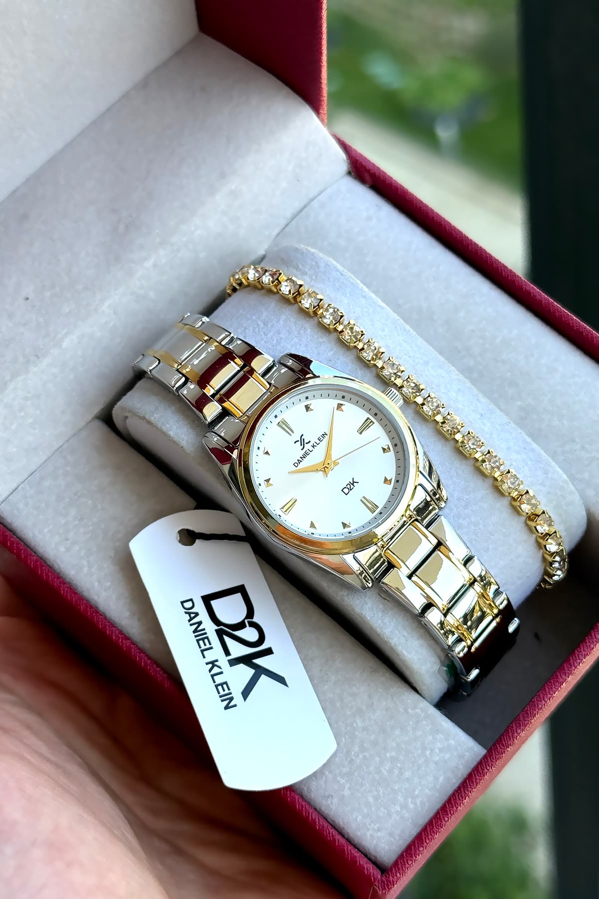 ساعت مچی زنانه Daniel Klein مینیمال رنگ طلایی ساعت مچی زنانه Daniel Klein مینیمال رنگ طلایی