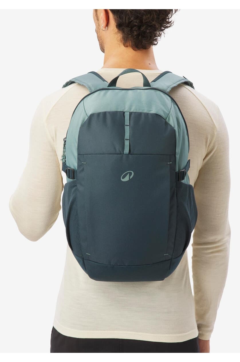 کولهپشتی زنانه Decathlon Quechua سبز 20 L مدل Arpenaz 100 کولهپشتی زنانه Decathlon Quechua سبز 20 L مدل Arpenaz 100