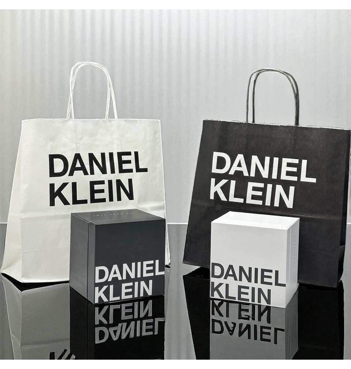 ساعت مچی مردانه Daniel Klein بند استیل تقویمدار ضد آب 30 Mt ساعت مچی مردانه Daniel Klein بند استیل تقویمدار ضد آب 30 Mt